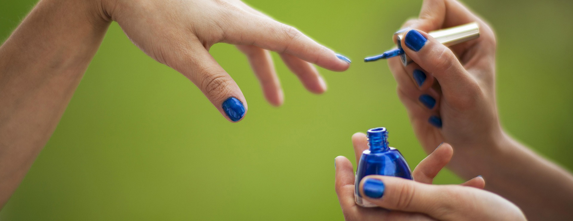 Cosmetics Sale Store -Cosmetics Sale Store green 1838142 1920